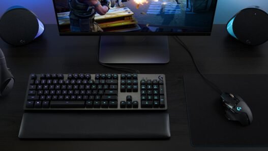 Why Does the Logitech G502 with 11 Buttons and Surgical Precision Dominate Every Game You Play? Logitech G502